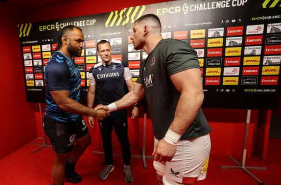 billy-vunipola-nick-timoney-and-matthew-carley-at-the-coin-toss