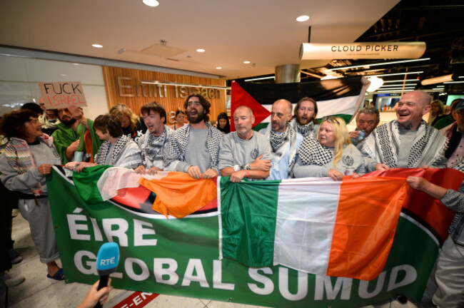 626Flotilla activists return home_90749143