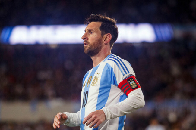 buenos-aires-argentina-june-10-lionel-messi-of-argentina-during-the-fifa-world-cup-2026-qualifier-match-between-argentina-and-colombia-at-estadio-monumental-on-june-10-2025-in-buenos-aires-argen