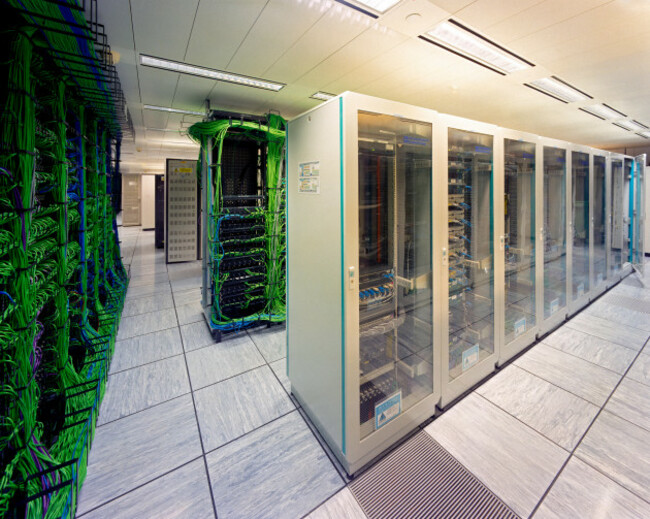 data-centre-control-room