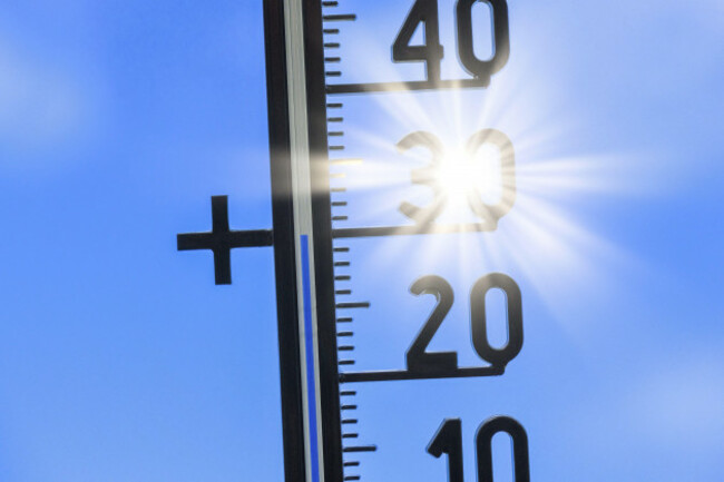 symbolic-image-heatwave-global-warming-thermometer-sun-heatwave-30-degrees-celsius-baden-wuerttemberg-germany-europe