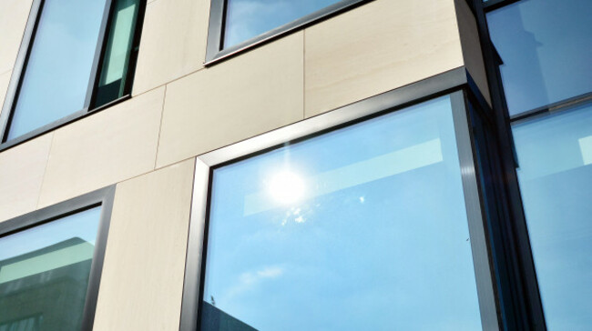 office-building-with-white-aluminum-composite-panels-facade-wall-made-of-glass-and-metal-abstract-modern-business-architecture
