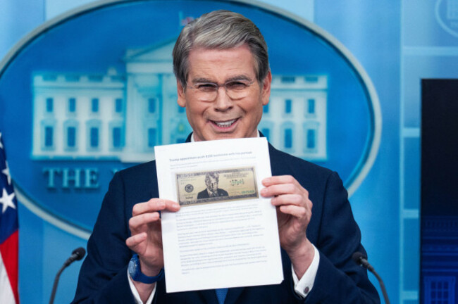 washington-united-states-28th-may-2026-united-states-may-28-treasury-secretary-scott-bessent-holds-a-printout-of-a-proposed-250-bill-featuring-a-picture-of-president-donald-trump-during-the-w