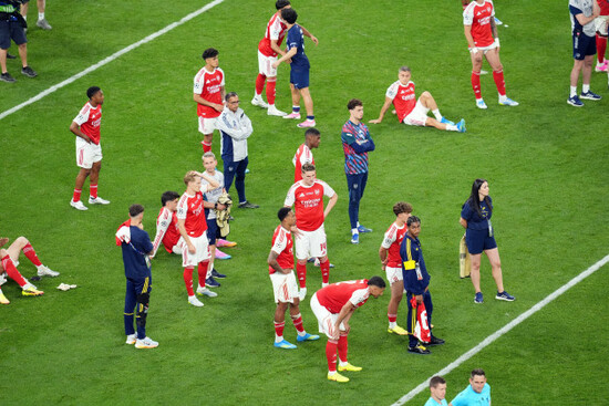 arsenal-players-react-at-the-end-of-the-game-during-the-uefa-champions-league-final-at-puskas-arena-budapest-picture-date-saturday-may-30-2026
