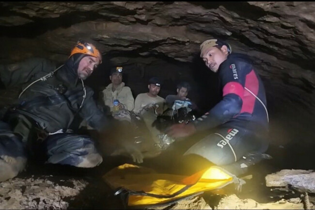 laos-cave-rescue