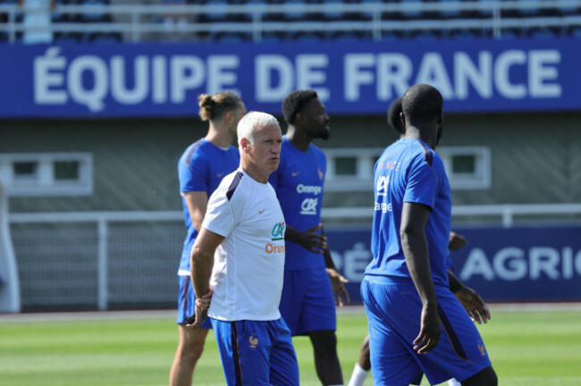 photopqrle-parisienolivier-arandel-staff-clairefontaine-01062026-clairefontaine-france-lundi-1er-juin-2026-sports-football-equipe-de-france-preparation-de-la-coupe-du-monde-fifa-20