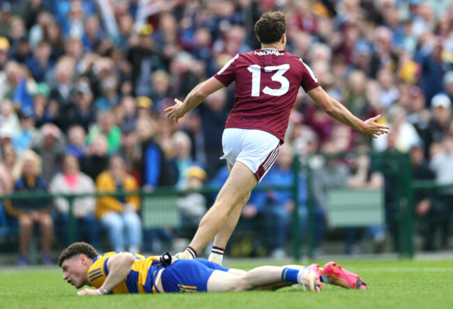 robert-finnerty-celebrates-scoring-his-sides-first-goal