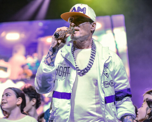 vanilla-ice-performs-at-winterfest-2025-at-the-national-polo-center-in-wellington-florida-on-december-5-2025-photo-by-rick-munroesipa-usa