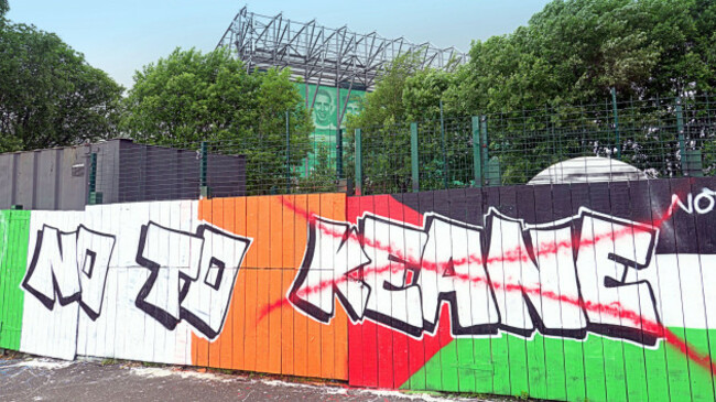 glasgow-scotland-uk-4th-june-2026-robbie-keane-protest-at-his-prospect-of-being-the-next-manager-when-the-supporters-do-not-want-him-and-see-his-appointment-as-the-hated-board-taunting-them-cr