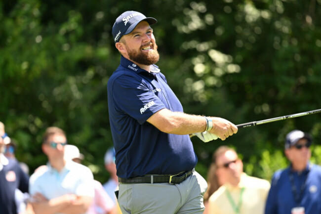 june-4-2026-shane-lowry-ire-drives-on-the-15th-hole-during-the-first-round-of-the-memorial-tournament-in-dublin-ohio-brent-clarkcal-sport-media-credit-image-brent-clarkcal-sport-media