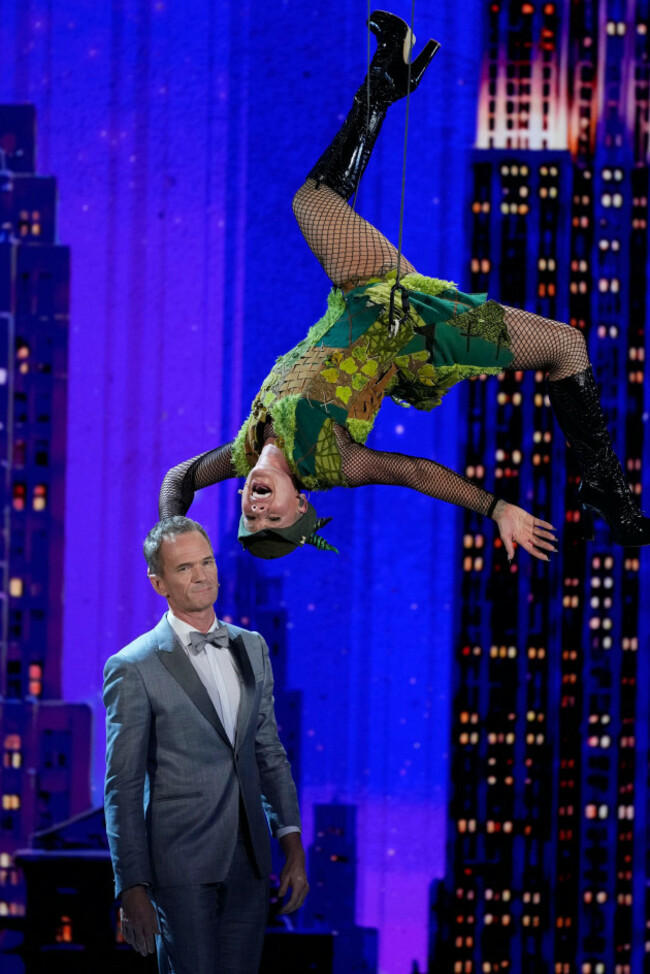 neil-patrick-harris-left-and-host-pink-perform-during-the-79th-tony-awards-on-sunday-june-7-2026-at-radio-city-music-hall-in-new-york-photo-by-charles-sykesinvisionap
