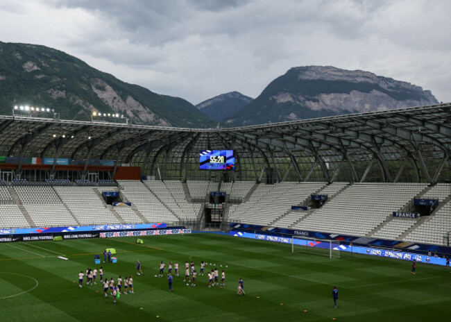 a-general-view-of-the-training-at-stade-des-alpes