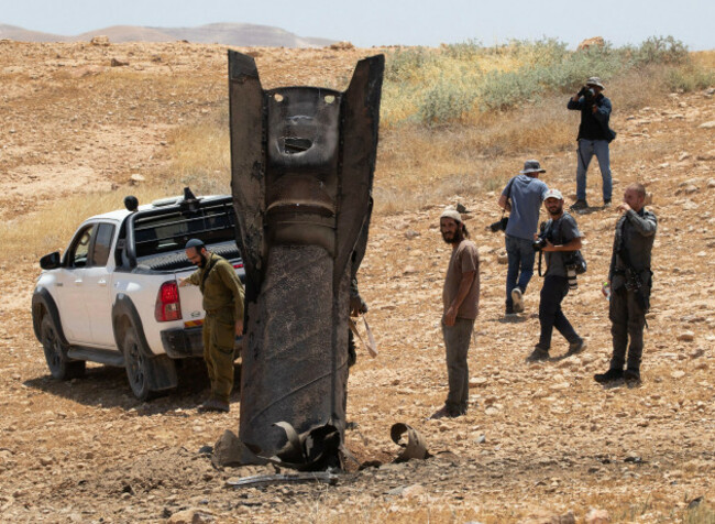 jordan-valley-israel-08th-june-2026-an-iranian-ballistic-missile-sticks-out-from-the-desert-landscape-in-the-area-near-jericho-in-the-west-bank-on-monday-june-8-2026-after-it-was-intercepted-by