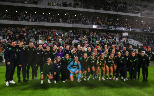 the-ireland-team-celebrate-after-the-game