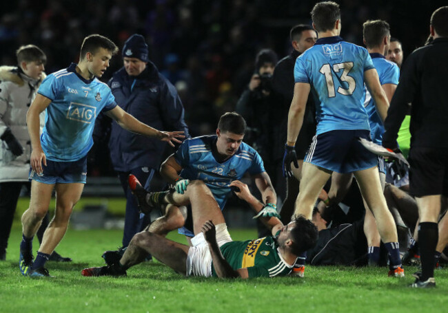 jack-sherwood-and-brian-howard-tussle-at-the-final-whistle