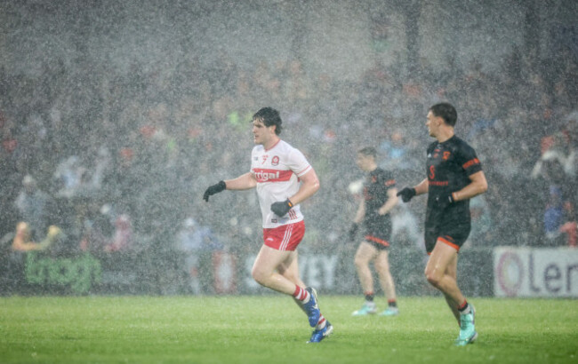 a-view-of-the-rain-during-the-game