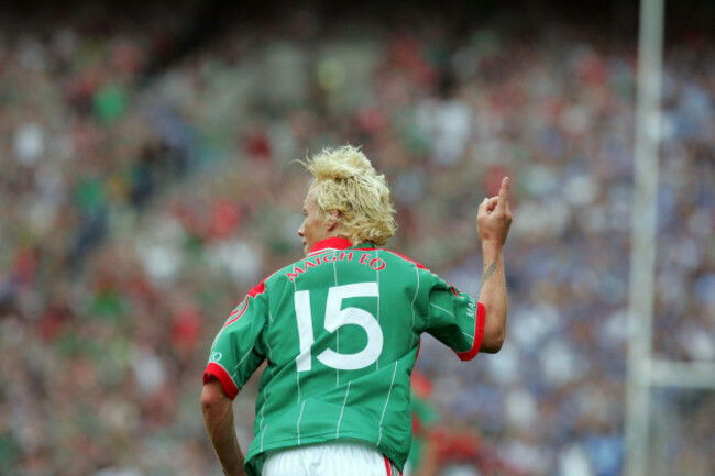 ciaran-macdonald-celebrates-scoring-2782006