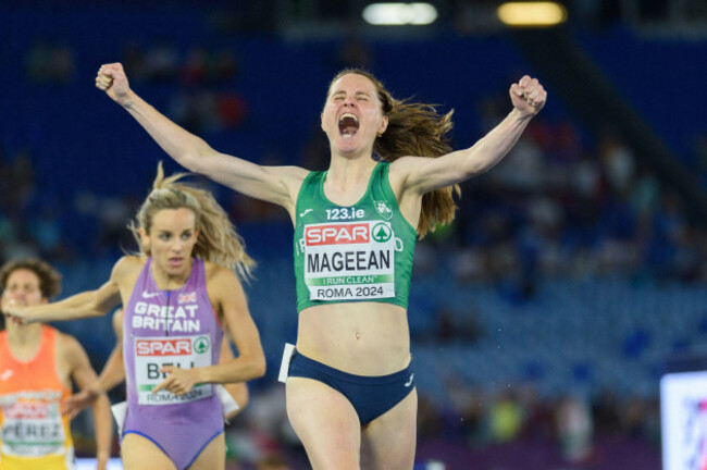 09-06-2024-rome-stadio-olimpico-european-athletics-championships-ciara-mageean-ireland-celebrates-when-cossing-the-finish-line-after-winning-the-1500-metres-final-photo-by-sven-beyrichjust-pi
