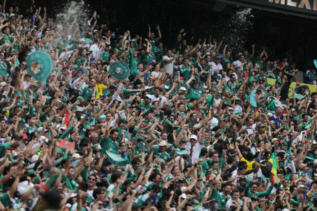 mexico-city-ciudad-de-mexico-mexico-11th-june-2026-mexicans-support-the-mexico-national-football-team-during-the-2026-fifa-world-cup-opening-ceremony-at-estadio-azteca-on-june-11-2026-in-mexico