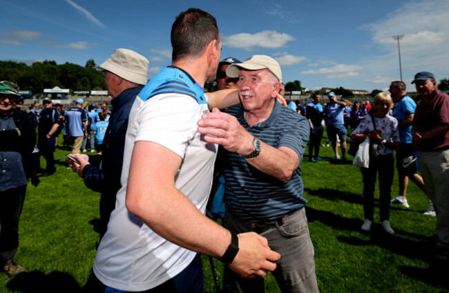 ger-brennan-with-his-dad-pj-after-the-game