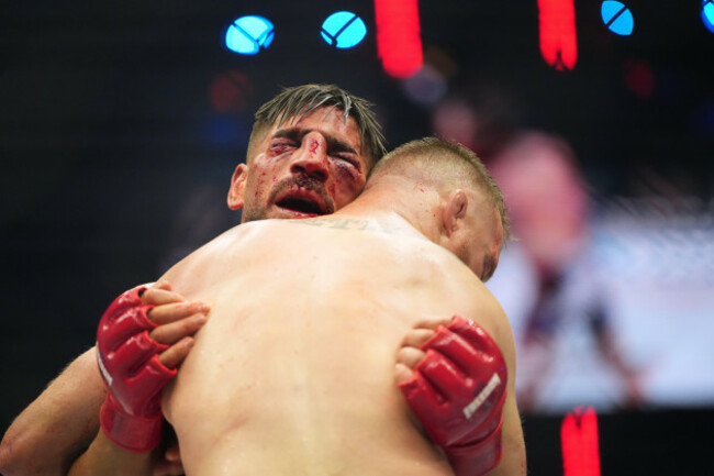 ilia-toupruia-facing-camera-fights-justin-gaethje-during-ufc-freedom-250-on-the-south-lawn-of-the-white-house-monday-june-15-2026-in-washington-ap-photoalex-brandon