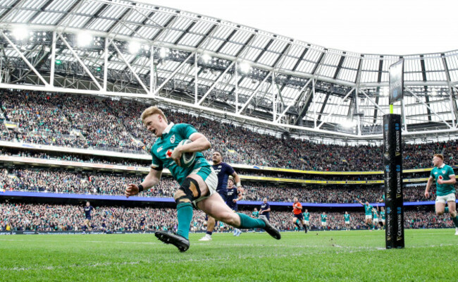 tommy-obrien-scores-a-try