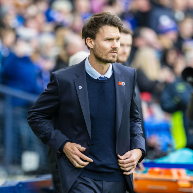 danny-rohl-football-coach-for-rangers-fc-a-football-team-in-the-scottish-premier-division-based-in-glasgow-image-taken-during-a-game