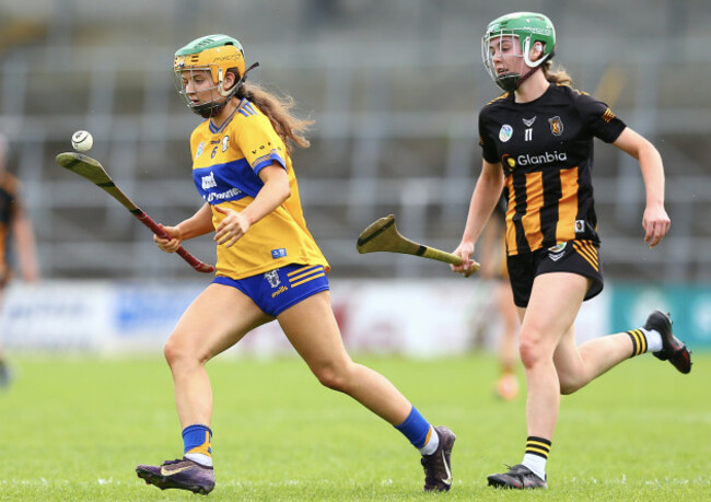 abby-walsh-and-caoimhe-kerr