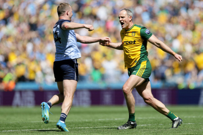 tempers-flare-between-ciaran-kilkenny-and-michael-murphy