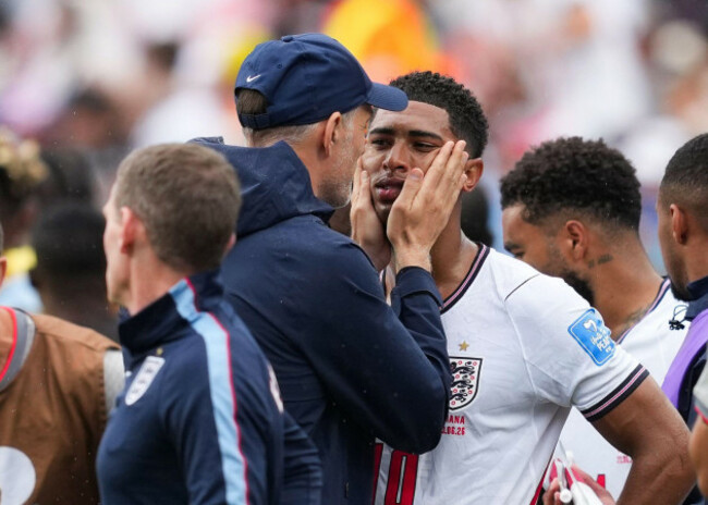 england-manager-thomas-tuchel-speaks-to-jude-bellingham-in-the-hydration-break-during-the-fifa-world-cup-match-at-the-boston-stadium-picture-date-tuesday-june-23-2026