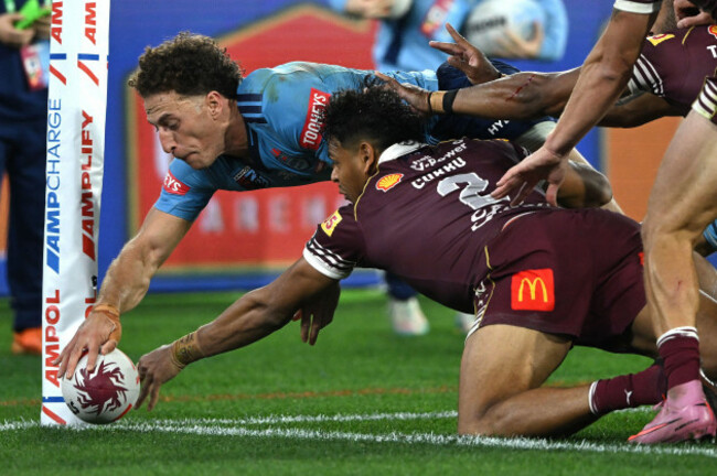 melbourne-australia-17th-june-2026-mark-nawaqanitawase-of-the-blues-scores-a-try-during-state-of-origin-game-2-between-the-nsw-blues-and-the-queensland-maroons-at-the-melbourne-cricket-ground-in-m