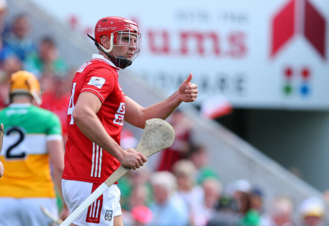 brian-hayes-with-a-thumbs-up-after-scoring-a-goal