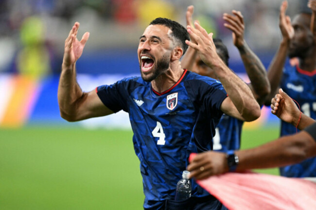 houston-tx-usa-26th-june-2026-cape-verde-vs-saudi-arabia-roberto-lopes-of-cape-verde-celebrates-after-qualifying-for-the-knockout-stage-following-a-draw-in-the-match-between-cape-verde-and-sau