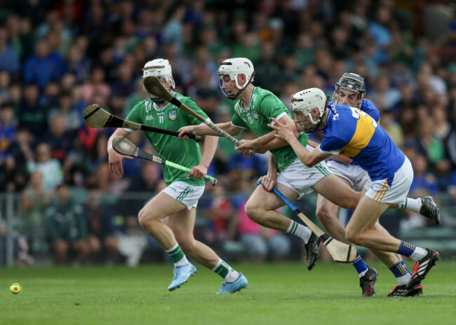 daniel-groome-fouls-eamon-osullivan
