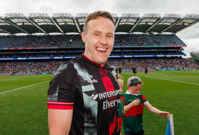andy-moran-celebrates-after-the-game