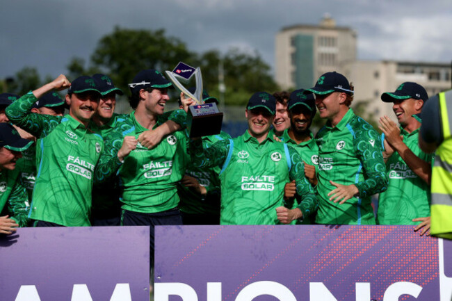 ireland-lift-the-trophy-after-the-second-t20i-test-match-at-stormont-belfast-picture-date-sunday-june-28-2026