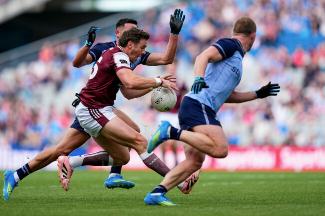 shane-walsh-in-action