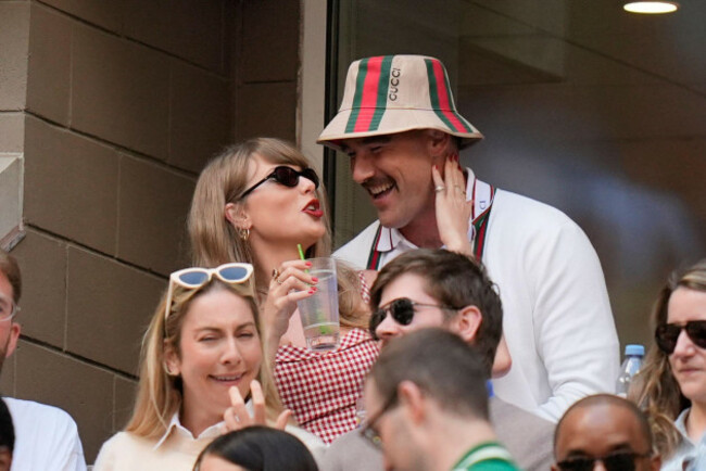 taylor-swift-and-kansas-city-chiefs-tight-end-travis-kelce-watch-play-between-jannik-sinner-of-italy-and-taylor-fritz-of-the-united-states-during-the-mens-singles-final-of-the-u-s-open-tennis-ch