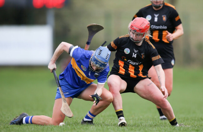 katie-nolan-tackles-eimear-loughman