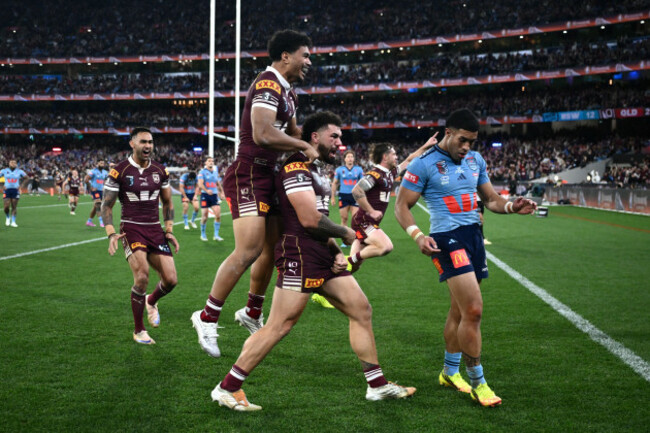 melbourne-australia-17th-june-2026-jojo-fifita-of-the-maroons-scores-a-try-during-state-of-origin-game-2-between-the-nsw-blues-and-the-queensland-maroons-at-the-melbourne-cricket-ground-in-melbour
