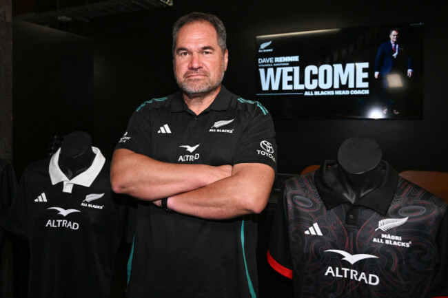 new-zealand-04th-mar-2026-incoming-all-blacks-coach-dave-rennie-poses-for-a-photograph-after-being-announced-as-the-new-all-blacks-head-coach-at-new-zealand-rugby-auckland-wednesday-march-4-202