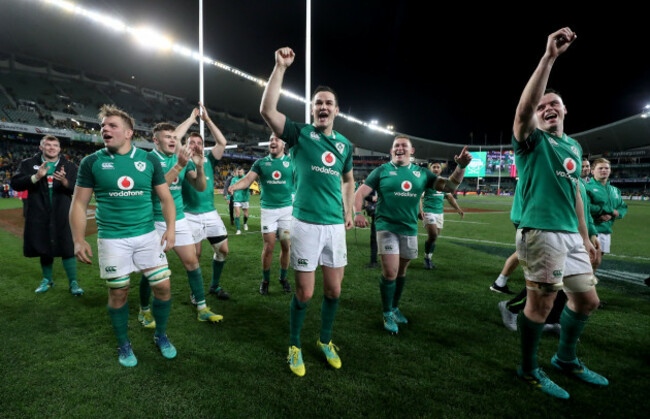 jordi-murphy-jacob-stockdale-johnny-sexton-tadhg-furlong-and-james-ryan-celebrate-after-the-game