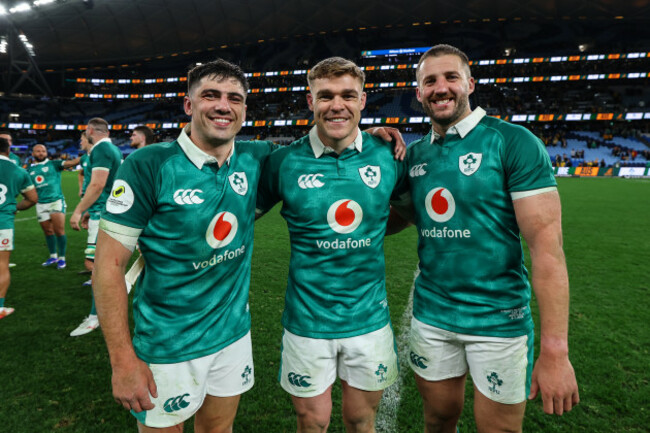 jimmy-obrien-garry-ringrose-and-stuart-mccloskey-celebrate-after-the-match