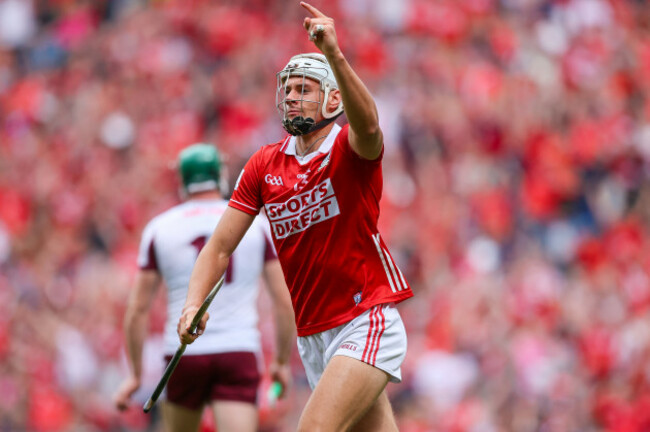 alan-walsh-celebrates-after-scoring-his-sides-first-goal-of-the-match