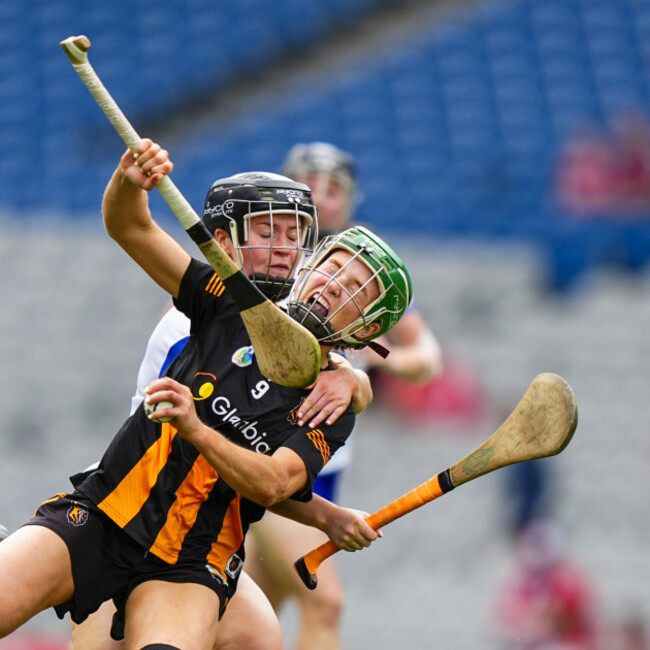 laura-murphy-is-fouled-by-alannah-mcnulty