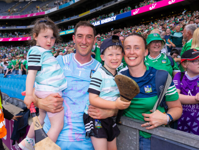 grainne-nickie-daithi-and-orla-quaid
