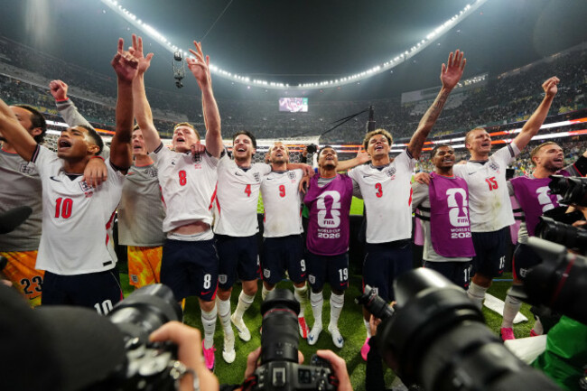 mexico-v-england-fifa-world-cup-round-of-16-mexico-city-stadium
