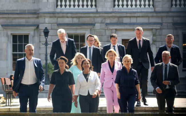 256Sinn Fein On Plinth_90751305