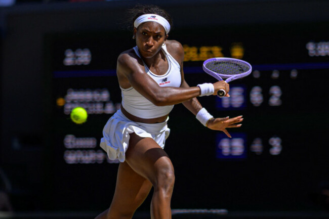 london-uk-07th-july-2026-day-nine-the-championships-wimbledon-2026-london-england-july-07-coco-gauff-of-united-states-during-ladies-quarter-finals-against-jessica-pegula-of-united-states-at