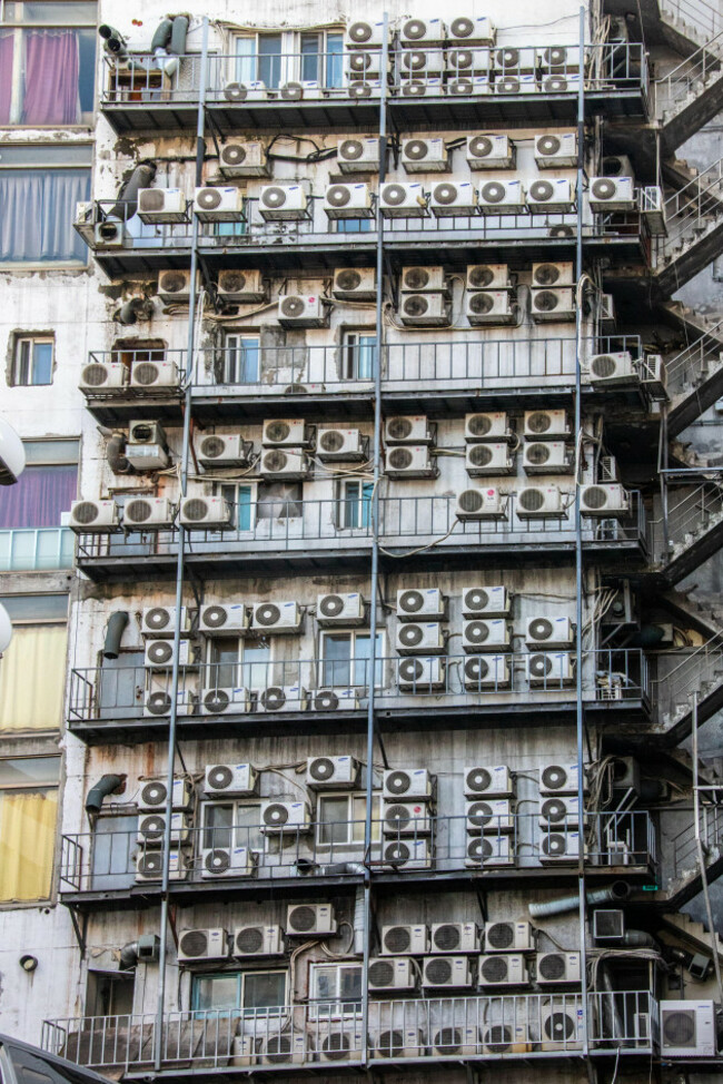 many-air-conditioning-units-in-the-jung-gu-area-of-seoul-south-korea